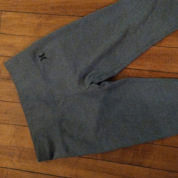 Kids size S Hurley gray logo athletic leggings - Picture 5 of 13